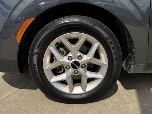 Used 2023 Kia Soul LX w/ Option Group 015 image 9