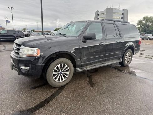 Used 2016 Ford Expedition EL XLT w/ Equipment Group 202A AWD/4WD image 6