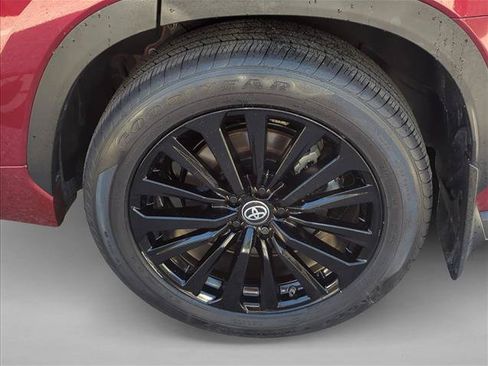 Certified 2024 Toyota Highlander XSE FWD image 6