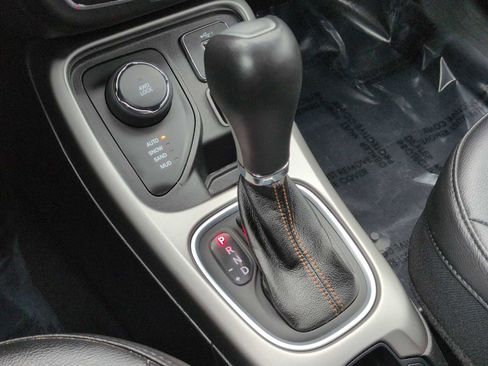 Used 2019 Jeep Compass Latitude w/ Popular Equipment Group image 31