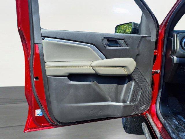 New 2026 Chevrolet Colorado ZR2 AWD/4WD image 14