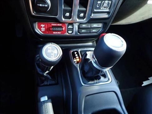 New 2026 Jeep Wrangler Rubicon AWD/4WD image 24