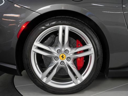 Used 2022 Ferrari Portofino M image 26