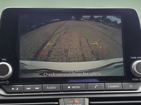 Certified 2025 Nissan Altima 2.5 S FWD image 34