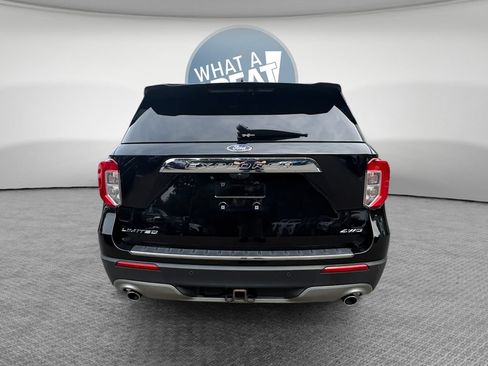 Used 2021 Ford Explorer Limited w/ Equipment Group 301A AWD/4WD image 5