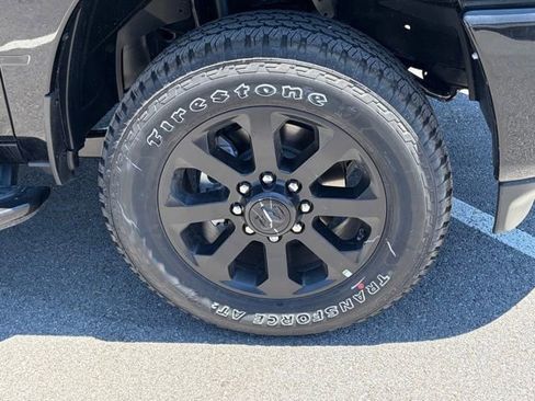 New 2026 RAM 2500 Big Horn AWD/4WD image 10