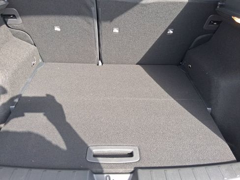 New 2026 Nissan Kicks SR image 7