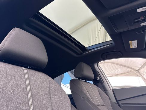 Used 2024 Honda Accord Sport image 15