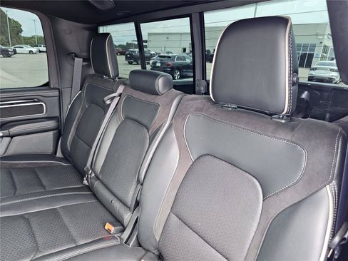 Used 2022 RAM 1500 Laramie w/ Sport Appearance Package AWD/4WD image 33