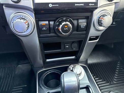 Used 2021 Toyota 4Runner SR5 Premium w/ Moonroof Package AWD/4WD image 38