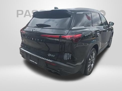 Used 2023 INFINITI QX60 Luxe w/ Cargo Package AWD/4WD image 2