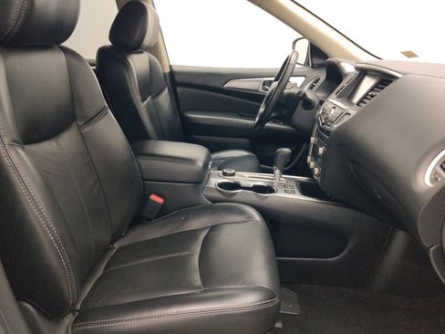 Used 2018 Nissan Pathfinder SL w/ Midnight Edition Package AWD/4WD image 21