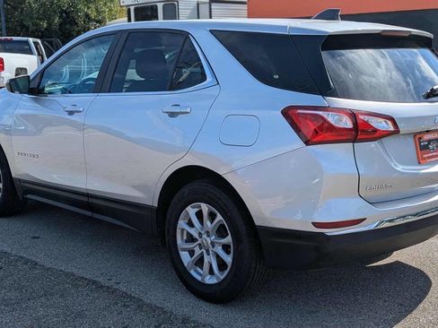 Used 2021 Chevrolet Equinox LT w/ Driver Convenience Package AWD/4WD image 6