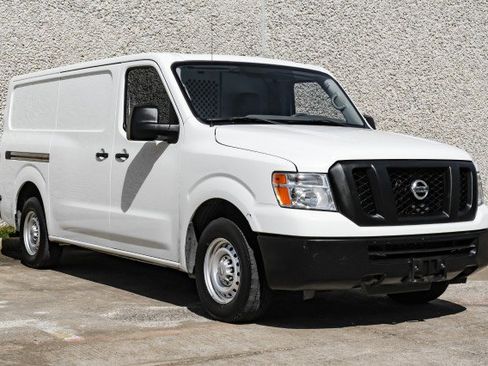 Used 2019 Nissan NV 1500 S image 8