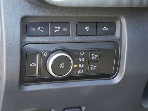 Certified 2023 Ford F350 Platinum AWD/4WD image 6