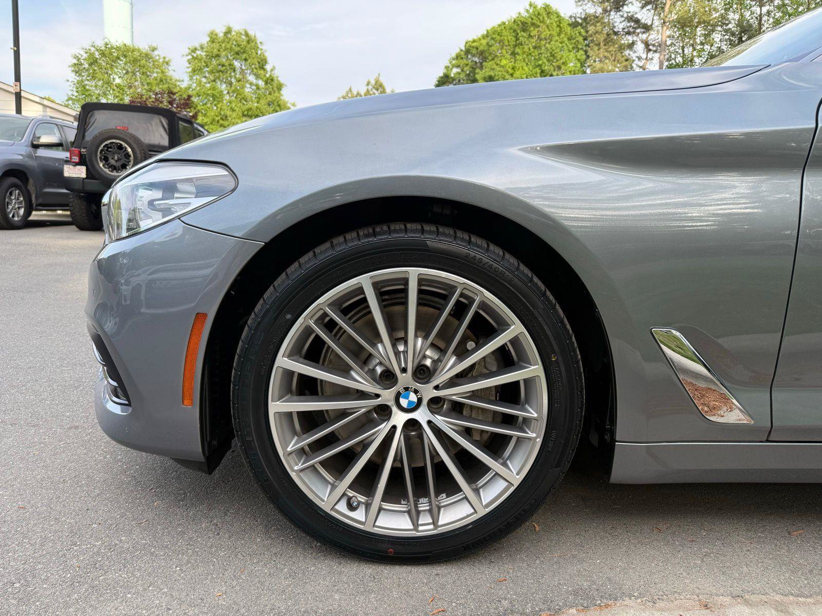 Used 2018 BMW 530i w/ Premium Package RWD image 15