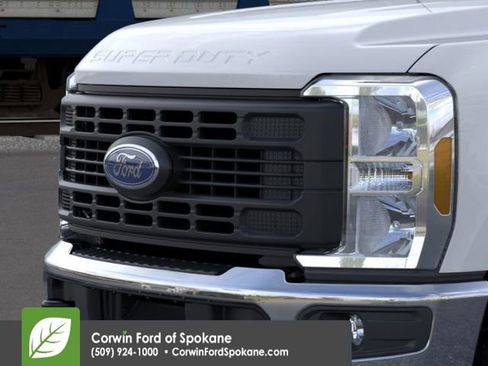 New 2026 Ford F250 XL image 17