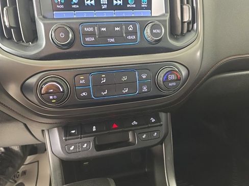 Used 2018 GMC Canyon All Terrain w/ Trailering Package AWD/4WD image 19