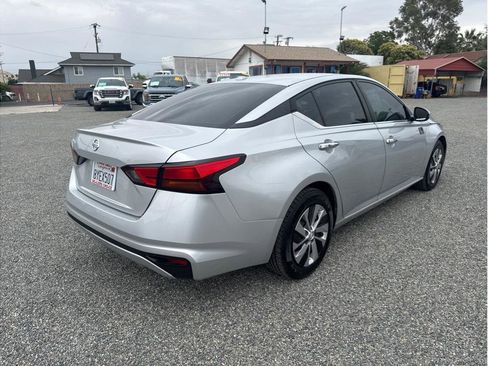Used 2020 Nissan Altima 2.5 S FWD image 5