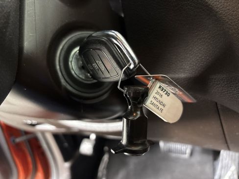 Used 2016 Hyundai Santa Fe Sport FWD image 13