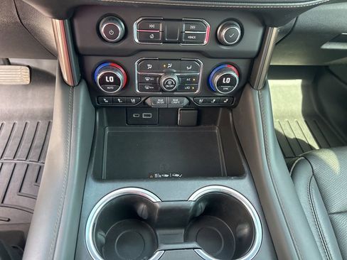 Used 2021 Chevrolet Tahoe High Country AWD/4WD image 15