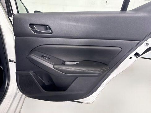 Used 2025 Nissan Altima 2.5 SV FWD image 28