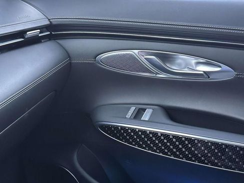 Used 2023 Genesis GV70 3.5T Sport w/ Sport Prestige Package image 31