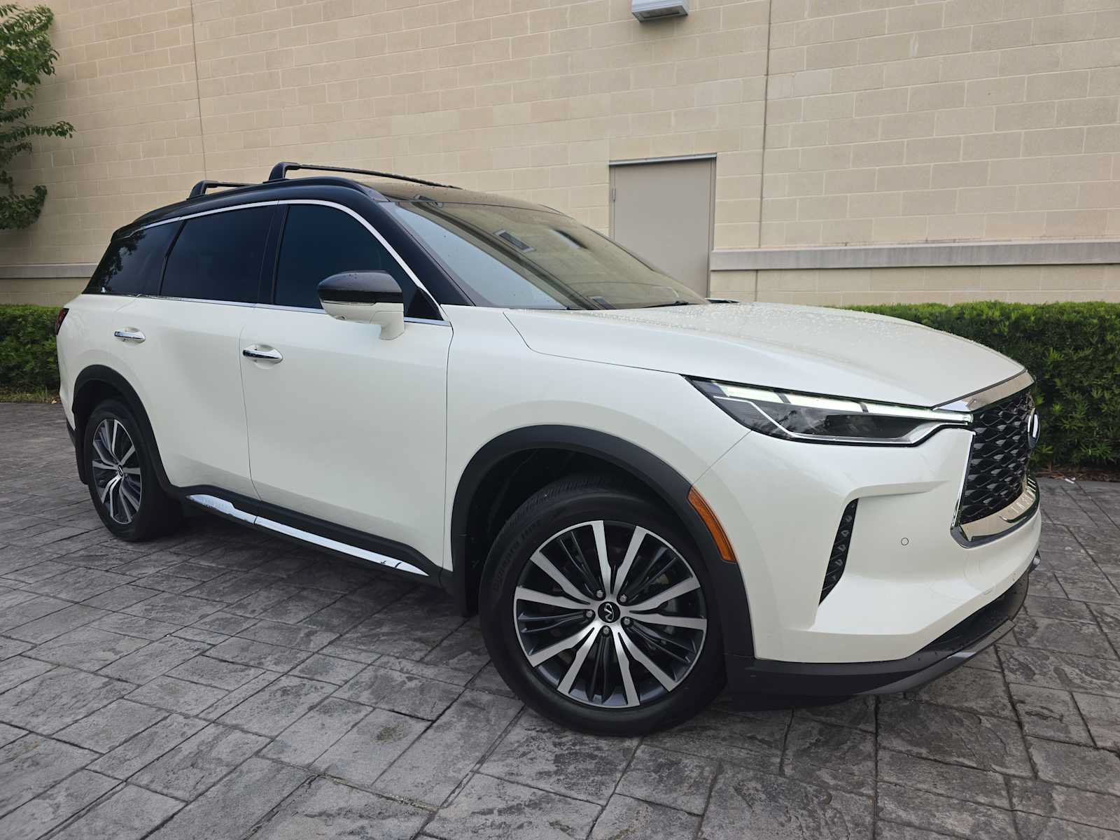 Certified 2024 INFINITI QX60 Autograph w/ Cargo Package AWD/4WD image 35