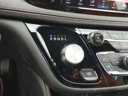 New 2026 Chrysler Pacifica Pinnacle image 20