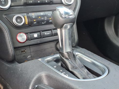 Used 2023 Ford Mustang GT RWD image 11