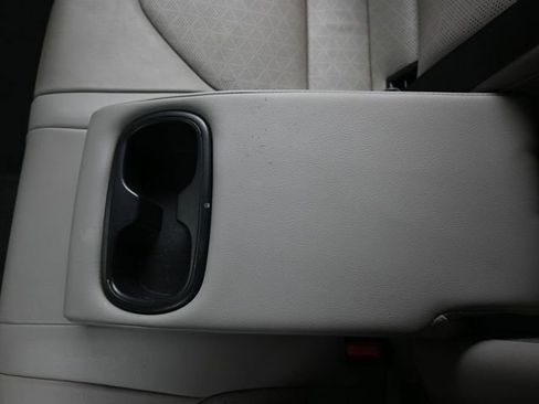 Used 2023 Toyota Camry XSE image 13