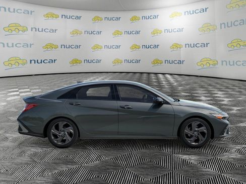 New 2026 Hyundai Elantra SEL Sport FWD image 7