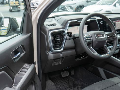 New 2026 GMC Canyon Elevation w/ Convenience Package image 10
