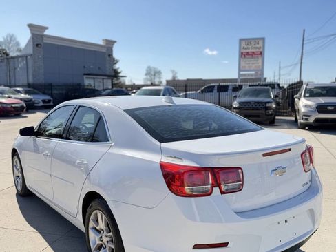 Used 2013 Chevrolet Malibu LT w/ Power Convenience Package image 5