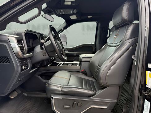 Used 2023 Ford F250 Platinum AWD/4WD image 24