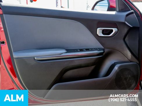 Used 2025 Kia K4 FWD image 10