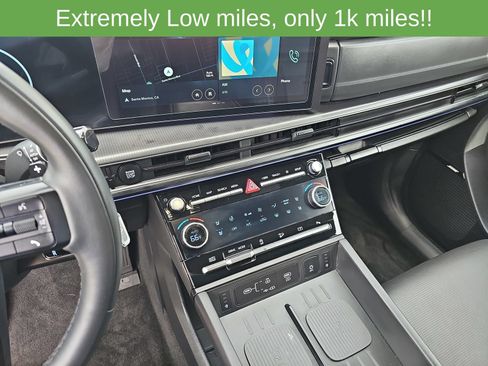 Used 2025 Hyundai Santa Fe Calligraphy FWD image 24