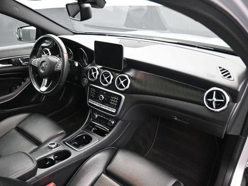 Used 2020 Mercedes-Benz GLA 250 4MATIC image 43