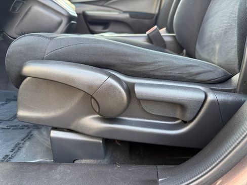 Used 2013 Honda CR-V LX image 10