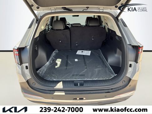 New 2026 Kia Sportage EX image 12