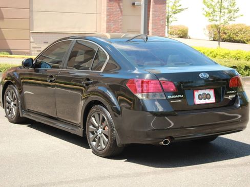 Used 2012 Subaru Legacy 2.5i Limited AWD/4WD image 4