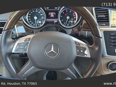 Used 2015 Mercedes-Benz ML 350 ML 350 Sport Utility 4D image 46