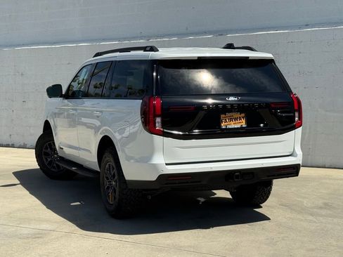 New 2026 Ford Expedition Tremor image 4