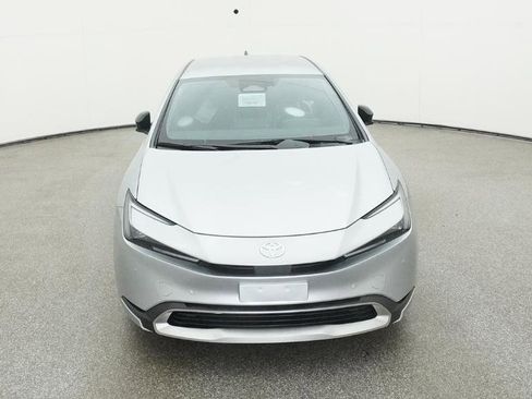 New 2026 Toyota Prius SE image 15