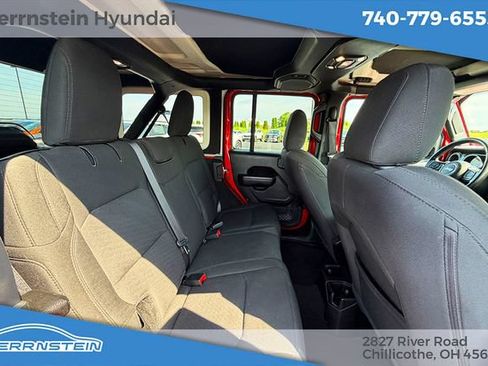 Used 2022 Jeep Wrangler Unlimited Sport AWD/4WD image 23