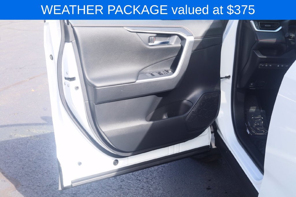 Used 2023 Toyota RAV4 XSE w/ Weather Package AWD/4WD image 6