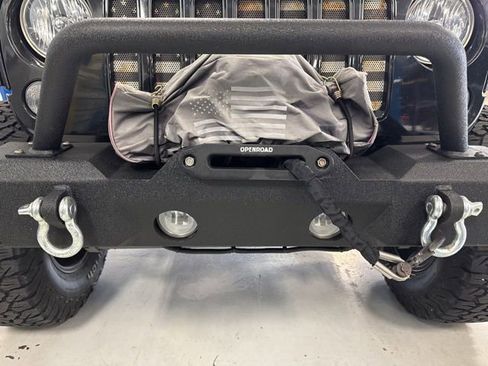 Used 2015 Jeep Wrangler Unlimited Sahara AWD/4WD image 22