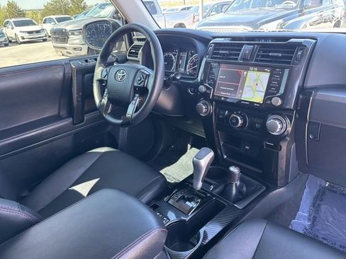 Used 2024 Toyota 4Runner TRD Off-Road Premium w/ Moonroof Package AWD/4WD image 10