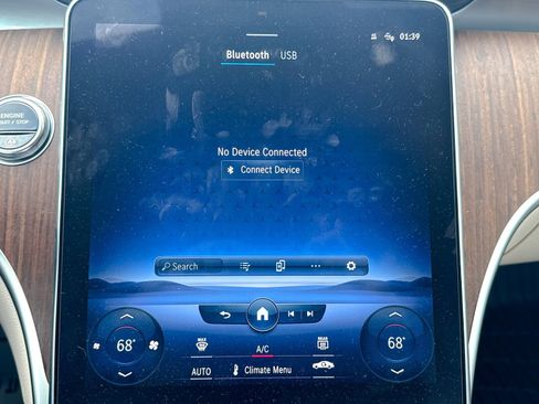 Used 2022 Mercedes-Benz C 300 4MATIC Sedan image 31