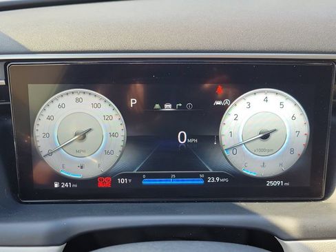 Used 2022 Hyundai Tucson Limited FWD image 46